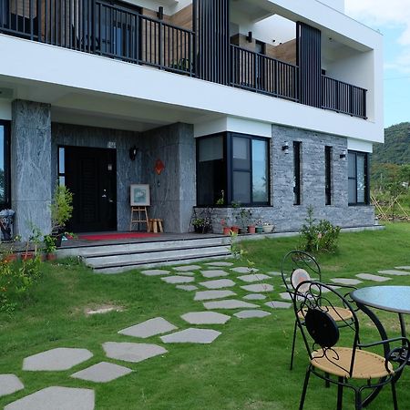 Moonlit Seaview Homestay Thị trấn Đông Hà Ngoại thất bức ảnh